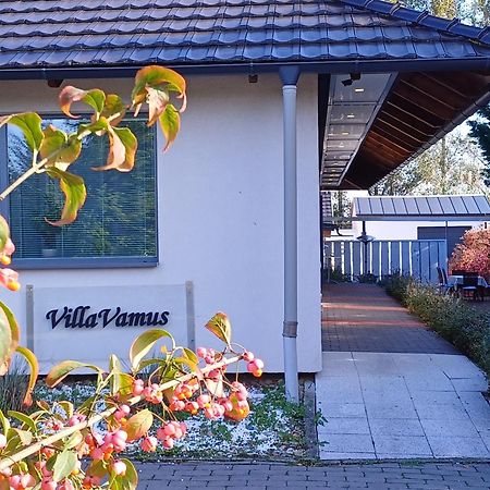Villa Vamus Vendeg- Es Rendezvenyhaz Vamosszabadi Luaran gambar